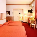 Centro Konukevi 4*