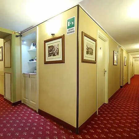 Centro 4*