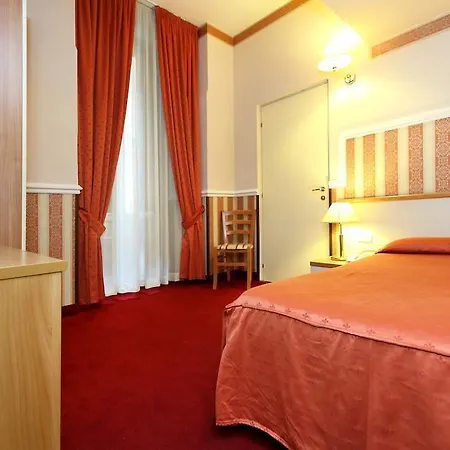Centro 4*