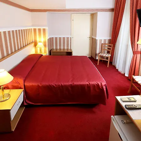 Centro 4*