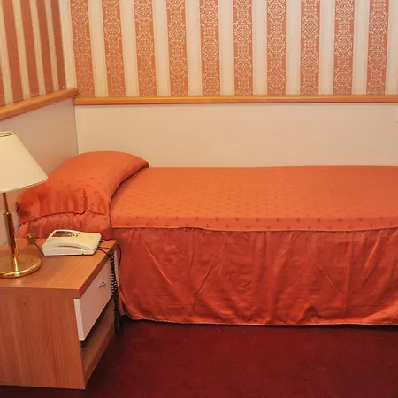 Centro 4*