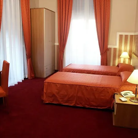 ゲストハウス Centro カターニア