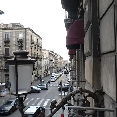 Centro ゲストハウス 4*